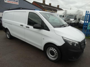 2021 Mercedes-Benz Vito 2.0 116 Cdi Progressive G-Tronic Rwd L3 Euro 6 (s/s) 5dr (xlwb) in White — image 3