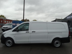 2021 Mercedes-Benz Vito 2.0 116 Cdi Progressive G-Tronic Rwd L3 Euro 6 (s/s) 5dr (xlwb) in White — image 4