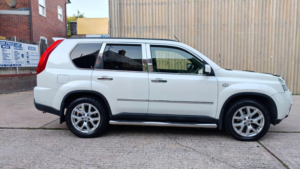 2014 Nissan X-Trail 2.0 Dci Tekna 4WD Euro 5 5dr (avm) in White — image 5