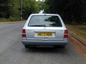 1995 Mercedes-Benz 300 Ref 8820 - Mercedes Benz W124 E300 Diesel Estate Automatic – Just 45k Only! (rhd - Uk Car) in Silver — image 5