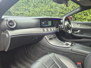 2020 Mercedes-Benz Cls 2.9 Cls400d Amg Line 4matic [premium Plus] in Red — image 3