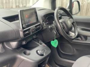 2019 Citroen Berlingo 1.5 Bluehdi 1000 Driver M Eat8 Swb Euro 6 (s/s) 5dr in Grey — image 4