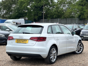 2013 Audi A3 1.4 Tfsi Se Sportback Euro 5 (s/s) 5dr in White — image 3