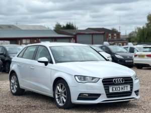 2013 Audi A3 1.4 Tfsi Se Sportback Euro 5 (s/s) 5dr in White — image 5