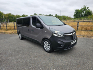 2016 Vauxhall Vivaro 1.6 Cdti 2900 Biturbo Ecoflex L2 H1 Euro 6 (s/s) 5dr (9 Seat) in Grey — image 4