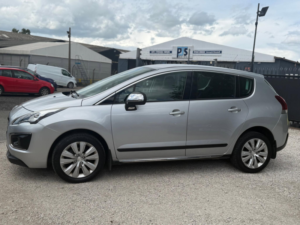 2014 Peugeot 3008 1.6 Hdi Active SUV 5dr Diesel Manual Euro 5 (115 Ps) in Silver — image 3