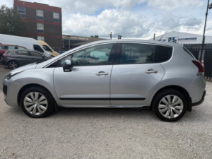 2014 Peugeot 3008 1.6 Hdi Active SUV 5dr Diesel Manual Euro 5 (115 Ps) in Silver — image 4