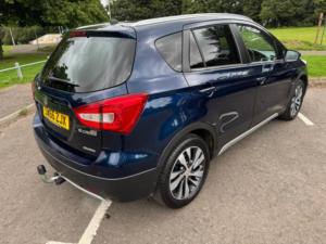 2017 Suzuki Sx4 S-Cross 1.4 Boosterjet Sz5 SUV 5dr Petrol Manual Allgrip Euro 6 (s/s) (140 Ps) in Blue — image 4