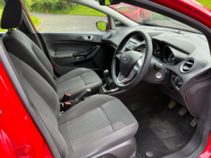 2016 Ford Fiesta 1.25 Zetec Hatchback 5dr Petrol Manual Euro 6 (82 Ps) in Red — image 3