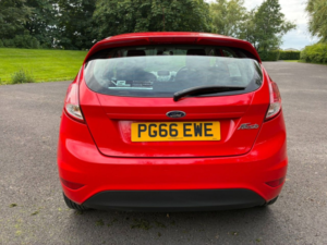 2016 Ford Fiesta 1.25 Zetec Hatchback 5dr Petrol Manual Euro 6 (82 Ps) in Red — image 6