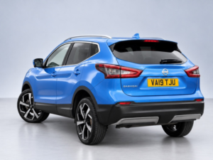 2019 Nissan Qashqai 1.3 Dig-T Tekna in Blue — image 2