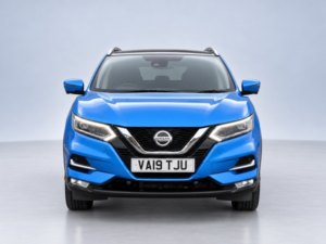 2019 Nissan Qashqai 1.3 Dig-T Tekna in Blue — image 3