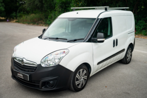 2013 Vauxhall Combo 1.3 Cdti 2000 Ecoflex 16v in White — image 6