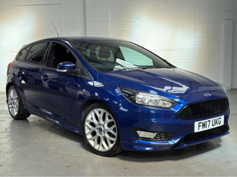 2017 Ford Focus 1.5 Tdci St-Line Euro 6 (s/s) 5dr in Blue — image 1