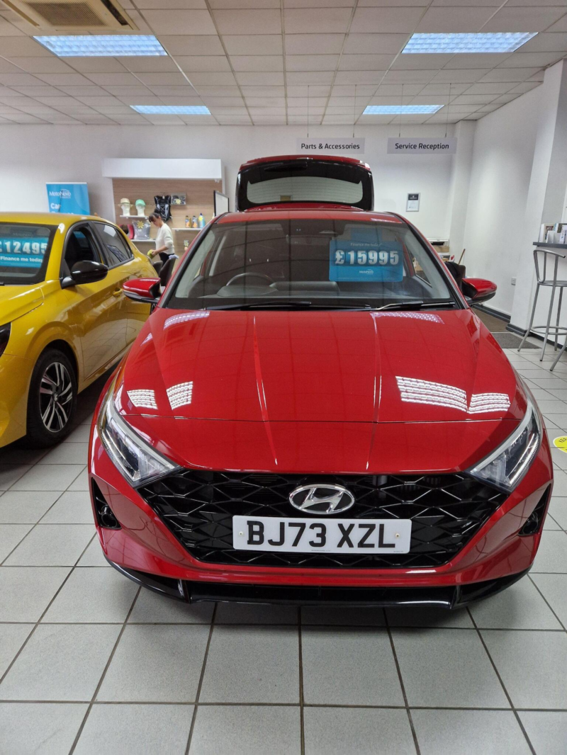 2023 Hyundai I20 1.0 T-Gdi Mhev Premium Dct Euro 6 (s/s) 5dr in Red — image 1