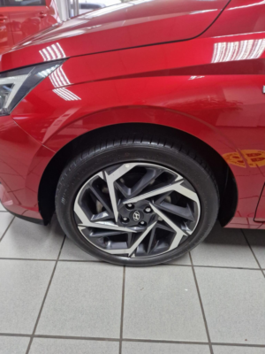 2023 Hyundai I20 1.0 T-Gdi Mhev Premium Dct Euro 6 (s/s) 5dr in Red — image 2