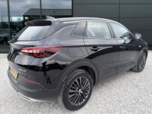 2020 Vauxhall Grandland X 1.5 Turbo D Business Edition Nav in Black — image 3