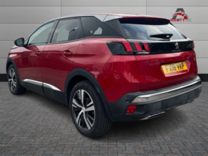 2018 Peugeot 3008 1.6 Bluehdi Allure in Red — image 5