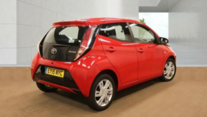 2015 Toyota Aygo 1.0 Vvt-I X-Pression Euro 5 5dr Euro 5 in Red — image 5