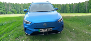 2023 MG MG Zs 72.6kwh Trophy Long Range Auto 5dr in Blue — image 2