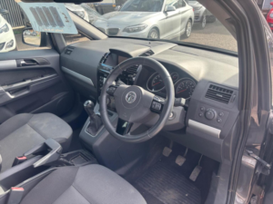 2012 Vauxhall Zafira 1.6 16v Design Euro 5 5dr (snav) in Grey — image 3