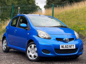 2010 Toyota Aygo 1.0 Vvt-I Blue Hatchback 5dr Petrol Manual Euro 4 (67 Bhp) in Blue — image 3