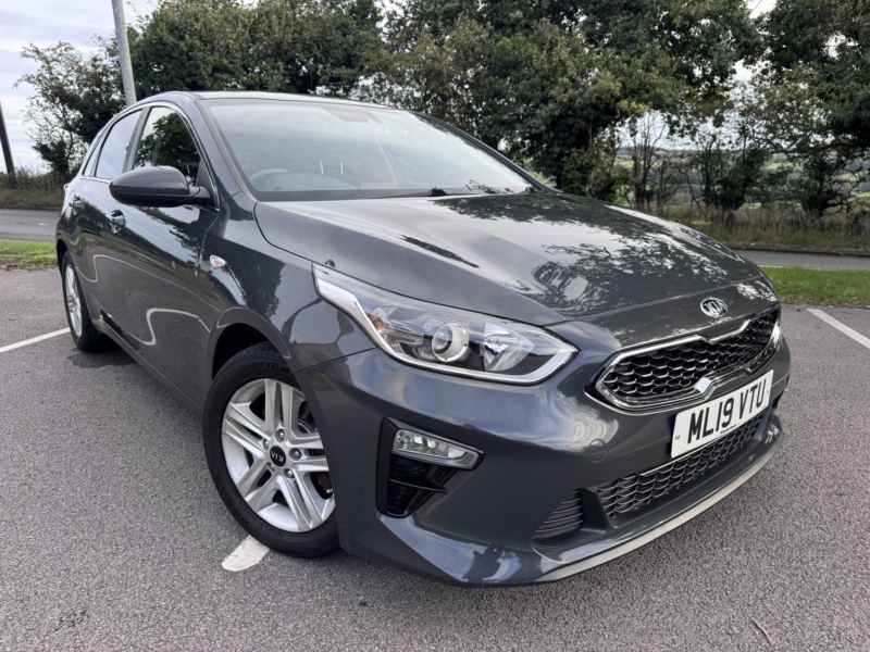 2019 Kia Ceed 1.0 T-Gdi Eco 2 in Grey — image 1