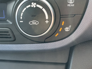 2015 Hyundai I10 1.2 Premium Se in Blue — image 2