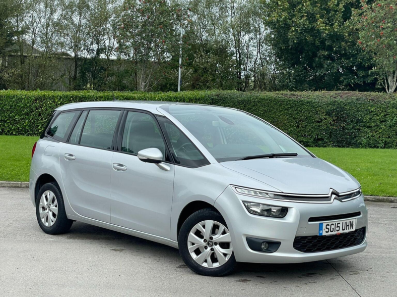 2015 Citroen Grand C4 Picasso 1.6 E-Hdi Vtr+ Etg6 Euro 5 (s/s) 5dr in Silver — image 1