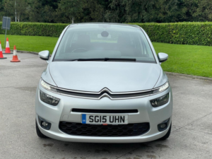 2015 Citroen Grand C4 Picasso 1.6 E-Hdi Vtr+ Etg6 Euro 5 (s/s) 5dr in Silver — image 2