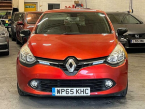 2016 Renault Clio 1.5 Dci Dynamique Nav Hatchback 5dr Diesel Manual Euro 6 (s/s) (90 Ps) in Red — image 2