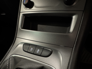 2020 Vauxhall Astra 1.2 Turbo Business Edition Nav in Black — image 6