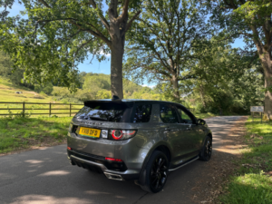 2018 Land Rover Discovery Sport 2.0 Sd4 Hse Dynamic Lux SUV 5dr Diesel Auto 4WD Euro 6 (s/s) (240 Ps) in Grey — image 3