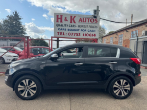 2010 Kia Sportage 2.0 First Edition AWD Euro 5 5dr in Black — image 3