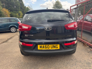 2010 Kia Sportage 2.0 First Edition AWD Euro 5 5dr in Black — image 5