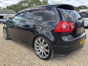 2008 Volkswagen Golf 3.2 V6 R32 in Black — image 6