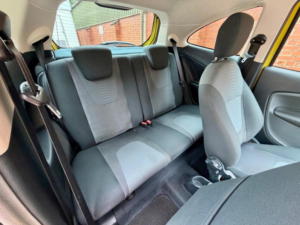 2014 Ford Ka 1.2 Zetec Euro 5 (s/s) 3dr in Yellow — image 6