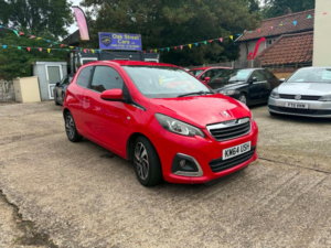 2014 Peugeot 108 1.2 Vti Puretech Allure Euro 5 3dr in Red — image 3