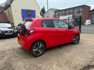 2014 Peugeot 108 1.2 Vti Puretech Allure Euro 5 3dr in Red — image 4