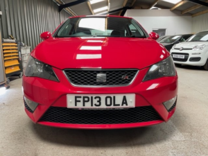 2013 SEAT Ibiza 1.2 Tsi Fr in Red — image 2