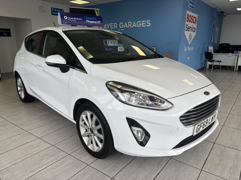 2019 Ford Fiesta 1.0 T Ecoboost Titanium in White — image 1