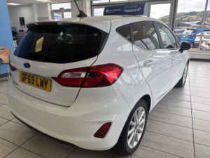 2019 Ford Fiesta 1.0 T Ecoboost Titanium in White — image 4