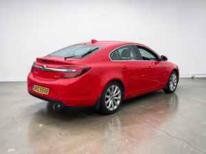 2016 Vauxhall Insignia 1.6 Cdti Ecoflex Elite Nav Hatchback 5dr Diesel Manual Euro 6 (s/s) (136 Ps) in Red — image 6