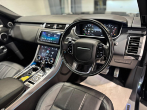 2021 Land Rover Range Rover Sport 3.0 D300 Mhev Hse Dynamic Black Auto 4WD Euro 6 (s/s) 5dr in Black — image 2