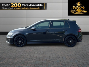 2017 Volkswagen Golf 2.0 Tdi Bluemotion Tech Gtd in Black — image 4