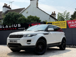 2012 Land Rover Range Rover Evoque 2.2 Sd4 Pure Auto 4WD Euro 5 5dr in White — image 3