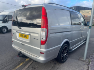 2006 Mercedes-Benz Vito 2.1 111cdi Dualiner Basic Long Panel Van Lwb 5dr in Silver — image 3