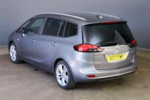 2017 Vauxhall Zafira Tourer 1.4i Turbo Sri Nav Euro 6 5dr in Grey — image 4