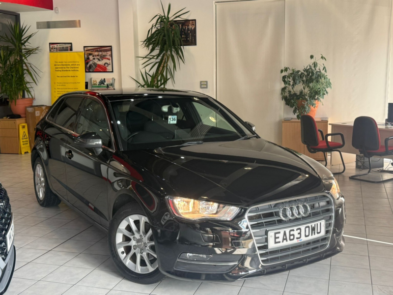 2013 Audi A3 1.6 Tdi Se in Black — image 1