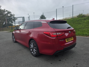 2017 Kia Optima 1.7 Crdi 2 in Red — image 5